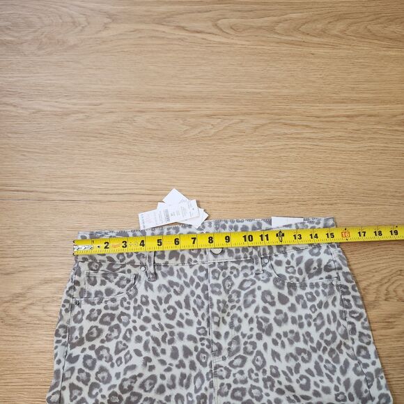 WHITE HOUSE BLACK MARKET The Skinny Pants 4 Ankle Jean Leopard Cheetah 30x28 NWT - Picture 4 of 11